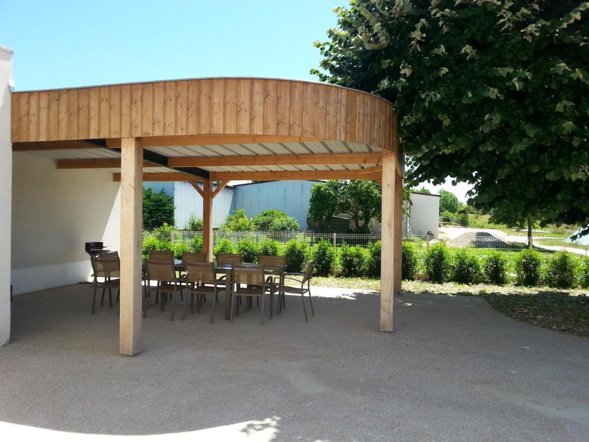 Gite Du Domaine Du Haut Perron Vila Thésée Exterior foto